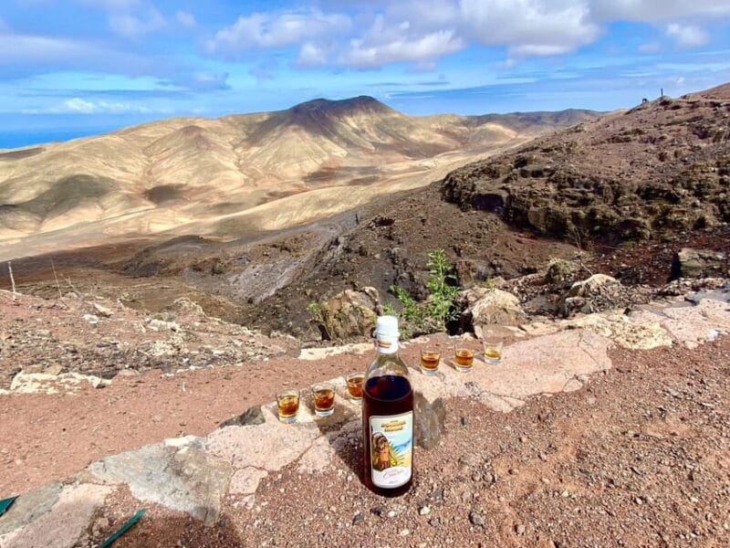 Fuerteventura Hiking up the holy mountain El Cardon - Introduction to the El Cardon Experience