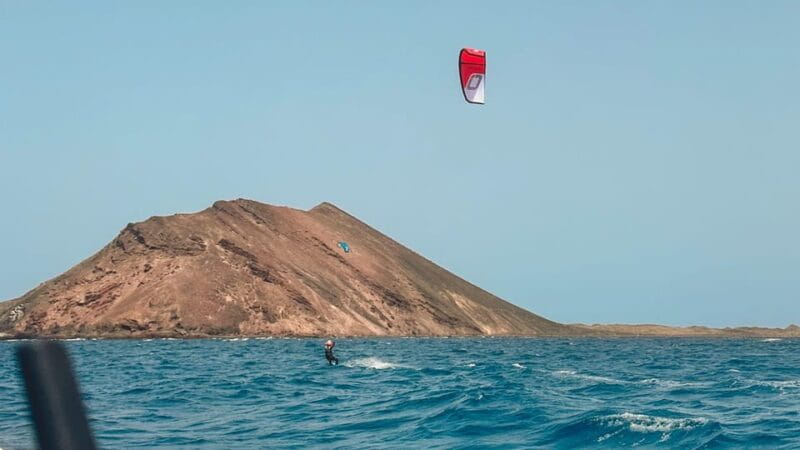 Fuerteventura: Kitesurf lessons for all levels. IKO center. - The Location and Setting: Perfect Conditions on Fuerteventura’s Beaches