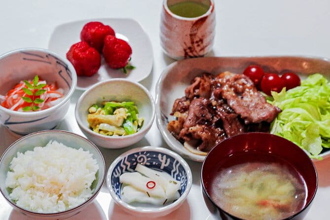Fukuoka Japanese Home Cooking: Ginger Pork - Key Points