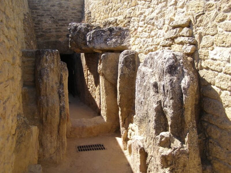 Full Antequera Private Tour (City and Dolmens) - Key points / Takeaways