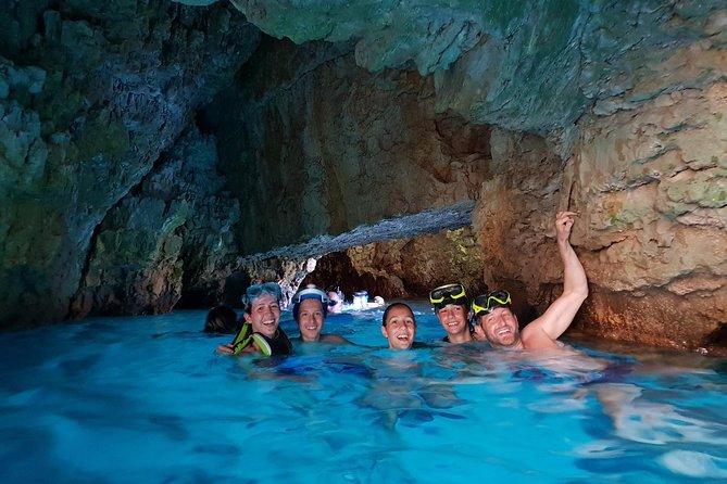 FULL CAVE & SAFARI EXPERIENCE by KAYAK - Included Amenities