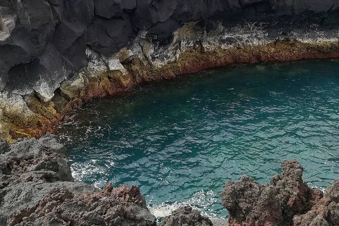 Full-Day 4x4 Tour to Sete Cidades Volcano - Discovering Azorean Traditions