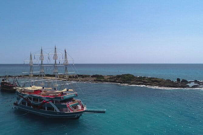 Full Day All Inclusive Boat Ride and Foam Party - Key Points