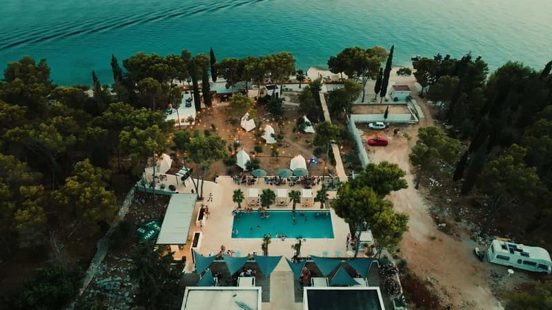 Full-Day Boat Tour & Olife Beach Bar, Blue Lagoon, Trogir - Setting the Scene in Croatia: A Well-Designed Itinerary