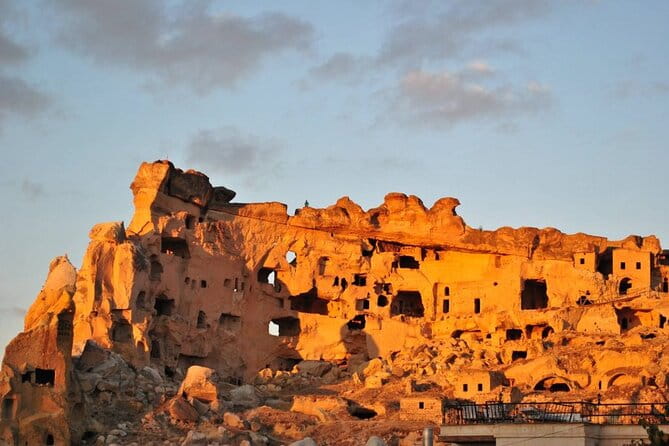 Full Day Cappadocia Red Tour with Small Group - Who is this tour best suited for?