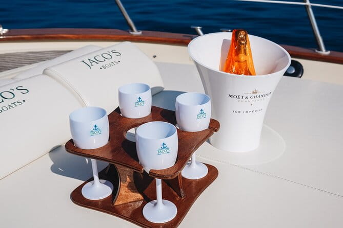 Full-day Exclusive Private boat tour on the Amalfi coast - Experiencing the Amalfi Coast from the Water: An In-depth Look