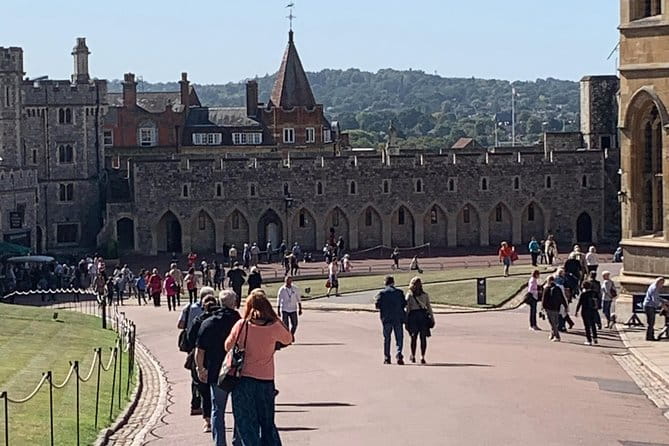 Full Day Excursion Royal London & Windsor in an Iconic London Black Cab - FAQ