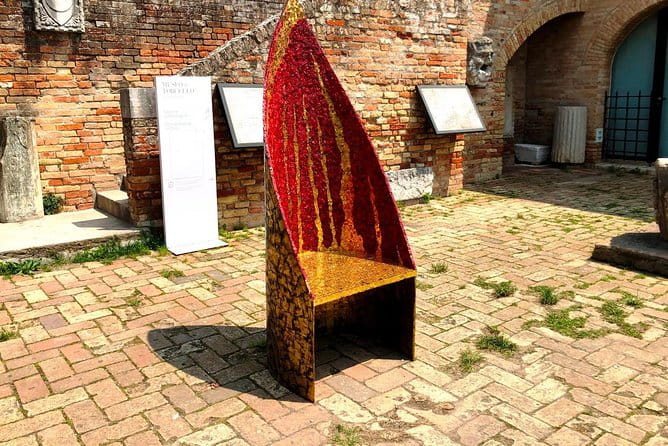 Full-day excursion to Murano, Burano and Torcello from Venice Train Station - The Guide and Overall Experience