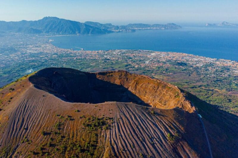 Full-day from Naples: Pompeii & Vesuvius with Italian Lunch - Who Should Consider This Tour?