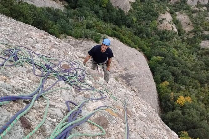 Full-day Guided Rock Climbing Trip in Montserrat, Barcelona - Who Should Consider This Montserrat Climbing Trip?