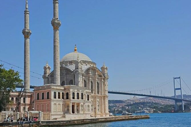 Full Day Guided Tour in Istanbul (SL-9) - A Full Day in Istanbul: A Mix of Iconic Sights and Hidden Corners