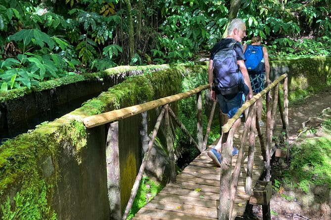 Full Day Hiking Trail in Lagoa do Fogo Sao Miguel - FAQ