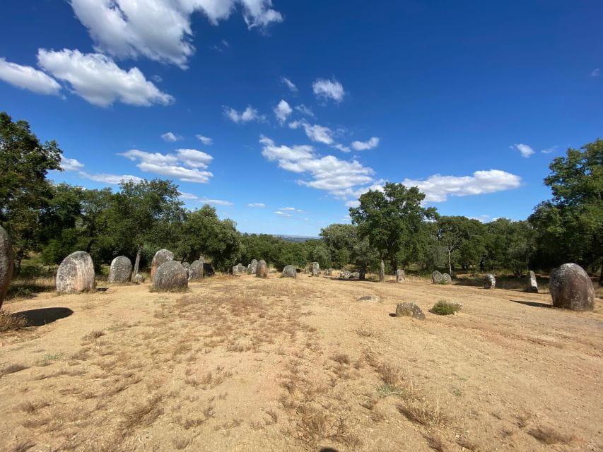 Full Day in Évora From Lisbon - Almendres Cromlech Exploration