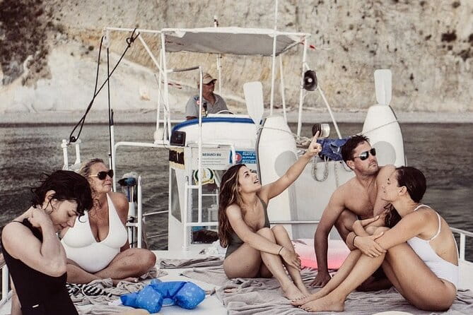 Full-Day Island of Ponza Cruise Trip from Anzio including Lunch - Key Points