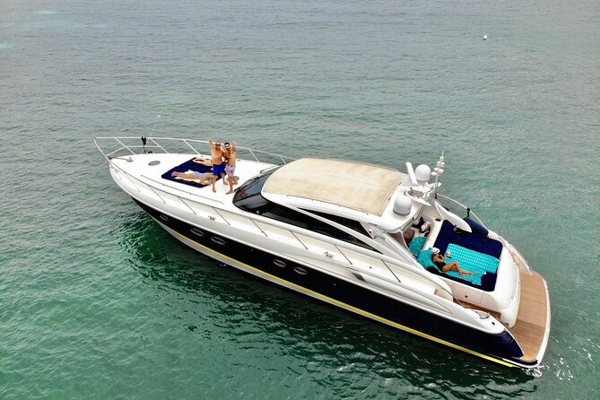 Full-Day Luxury Boat Rental in St. Thomas and St. John Island - Group Size and Exclusivity