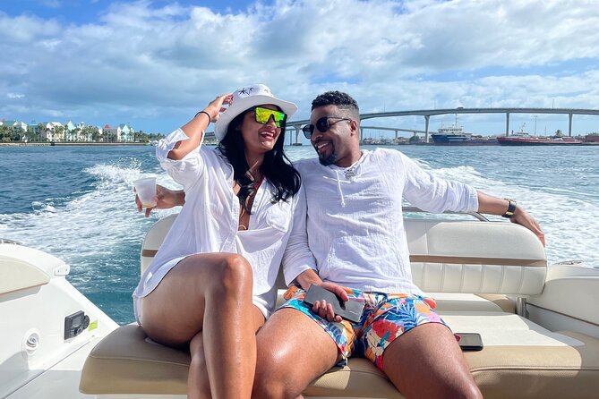 Full-Day Luxury Private Rose Island Pigs and Turtles Excursion - Inclusions