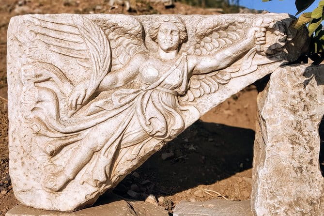 Full-Day Max 10 pax MINI -Group Tour to Ephesus from Izmir - An In-Depth Look at the Ephesus Day Tour from Izmir