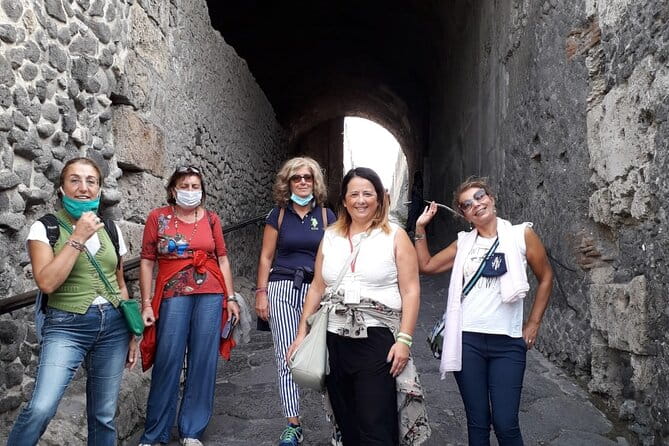 Full-Day Pompeii and Stabiae Tour with Pickup - Price, logistics, and what to bring