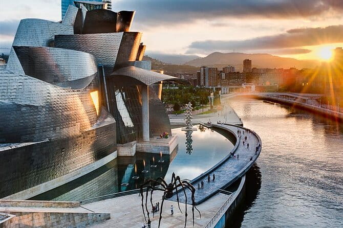 Full-day private Bilbao tour (Guggenheim museum & full pintxo lunch included) - The Perfect Introduction: Why Choose a Private Guided Tour in Bilbao?