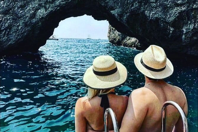 Full Day Private Boat Tour Along the Amalfi Coast - Exploring the Amalfi Coast by Boat: A Personal Perspective