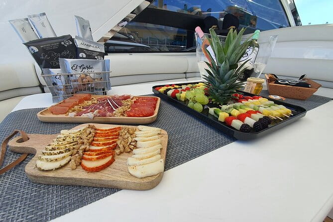 Full-Day Private Cruise in the Algarve Coast by Luxury Yacht - FAQ