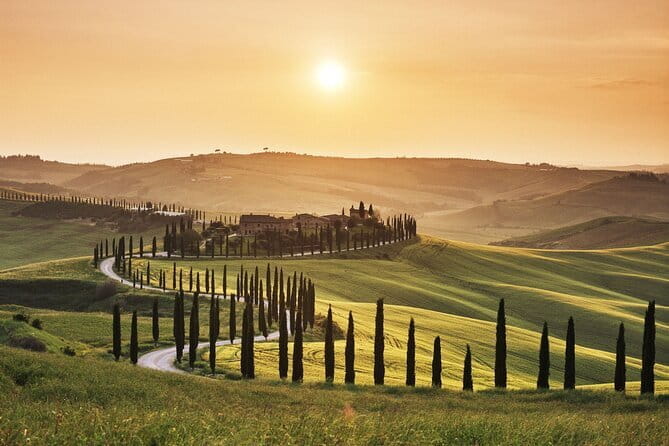 Full Day PRIVATE Guided Tour in Val D'Orcia Region - Key Points / Takeaways