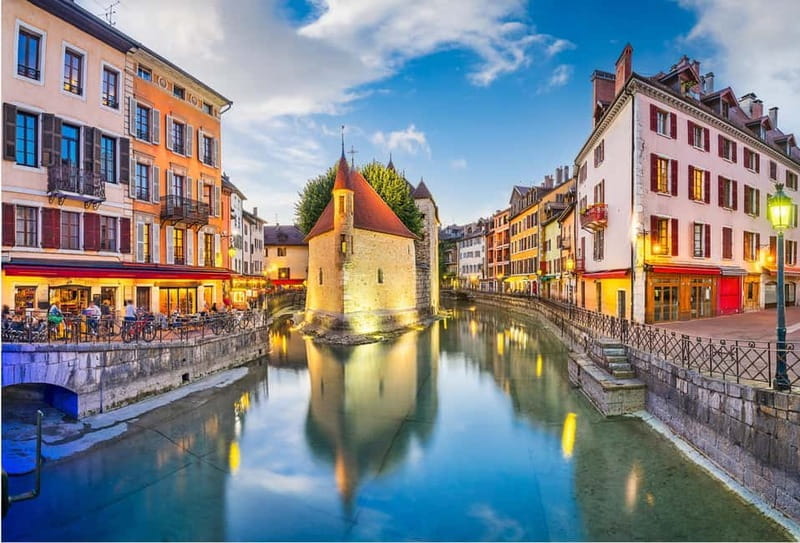 Full-day private tour from Geneva to Annecy - Key points / Takeaways