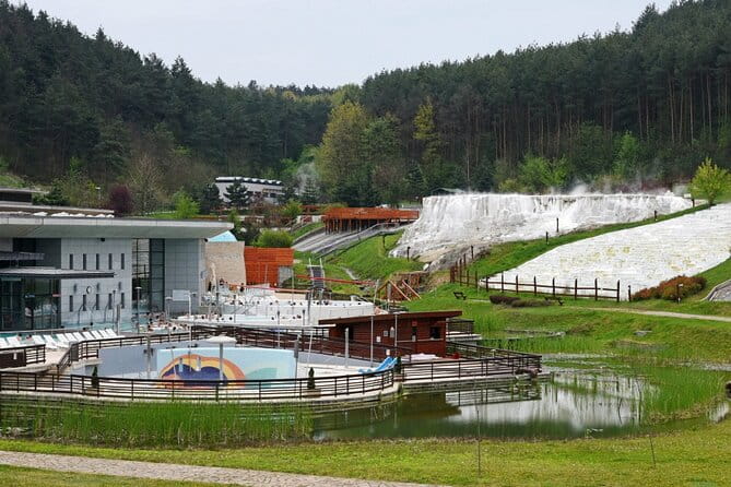 Full-Day Private Tour in Eger with Thermal Bath in Egerszalók - Key Points
