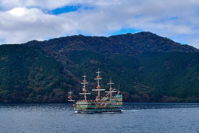 Full Day Private Tour in Hakone - Exploring the Beauty of Hakone