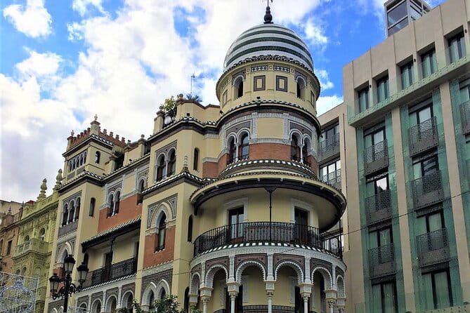 Full Day Private Tour in Seville - The Grandeur of Plaza de España