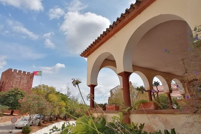 Full Day Private Tour in Silves and Coast Gems - Who Is This Tour Best Suited For?