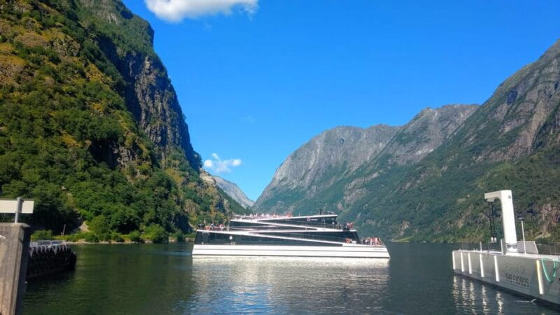 Full day private tour to Flåm - FAQs