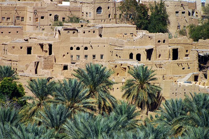 Full Day Private Tour to Nizwa and Jebel Shams From Muscat - Suitability