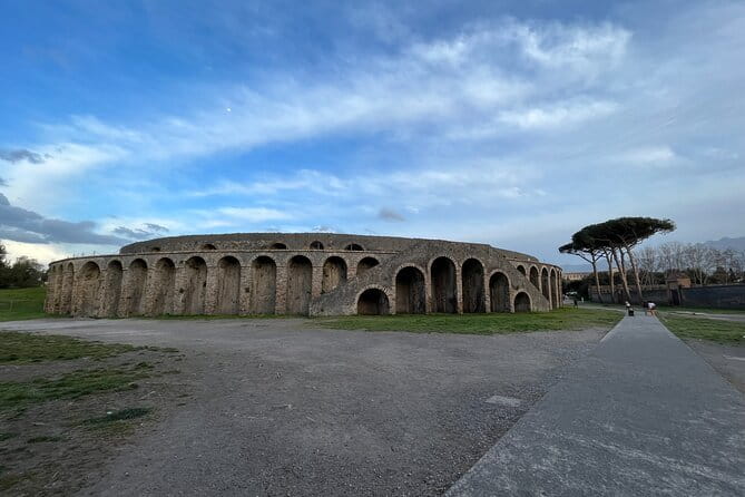 Full Day Private Tour to Pompeii, Herculaneum and Oplontis - Exploring Oplontis: The Villa di Poppea and Rustic Charm