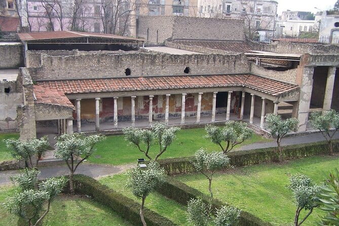 Full Day Private Tour to Pompeii, Herculaneum and Oplontis - The Sum Up