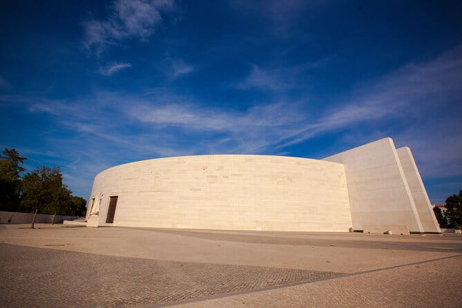 Full Day Private Transfer - From Lisbon to Porto Tour - FAQ