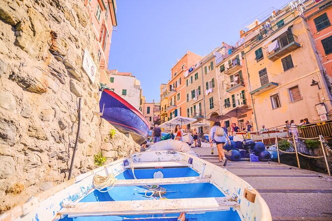 Full-Day Small-Group Cinque Terre Tour From Florence - Transportation and Logistics