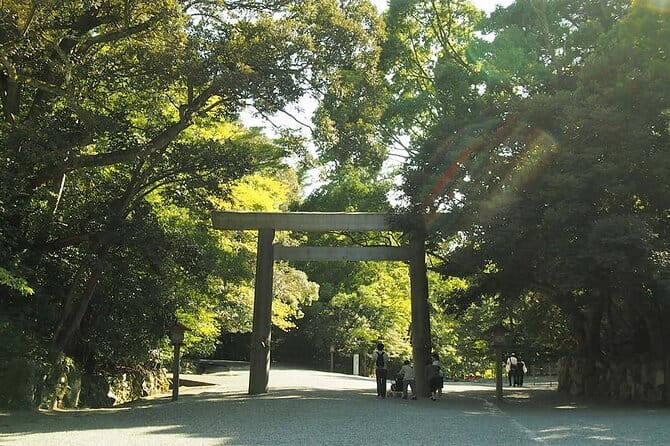 Full-Day Small-Group Tour in Ise Jingu - Tips for Your Tour