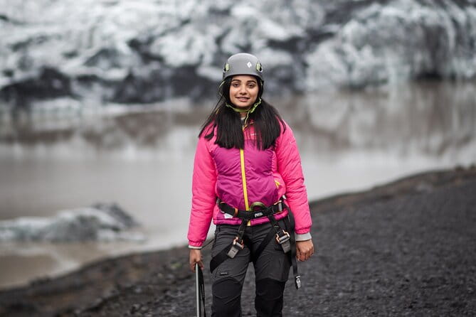 Full-Day South Coast Tour & Glacier Hike - with Photo Package - FAQs