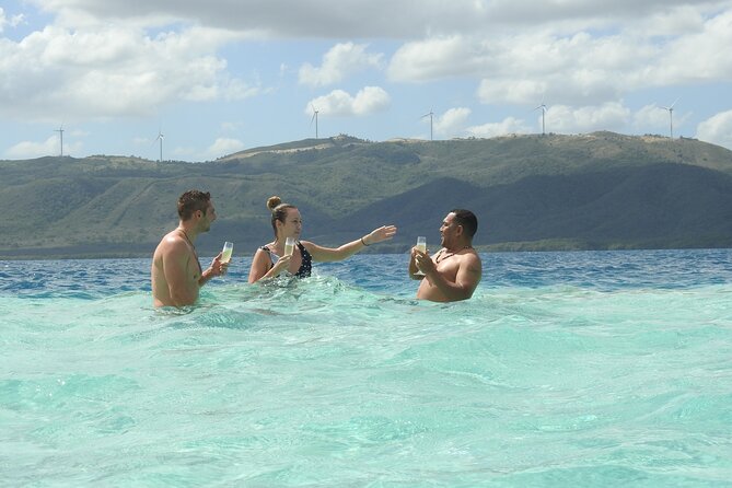 Full-Day Tour Isla Bonita Deluxe - Scenic Paradise Island