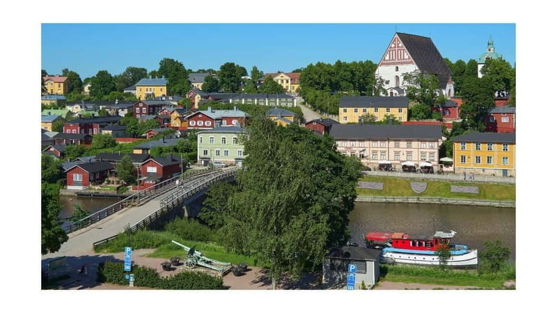 Full-Day Tour of Helsinki Landmarks and Porvoo's Old Town - Key points / Takeaways
