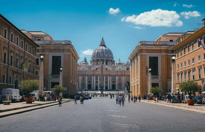 Full-Day Tour of Rome & Vatican Citys Iconic Landmarks - Who Should Consider This Tour?