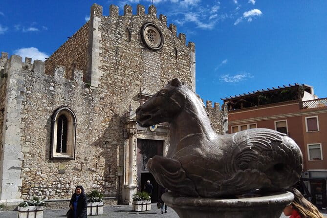 Full-Day Tour to Mt. Etna, Taormina, Naxos Bay and Castelmola - Practical Tips