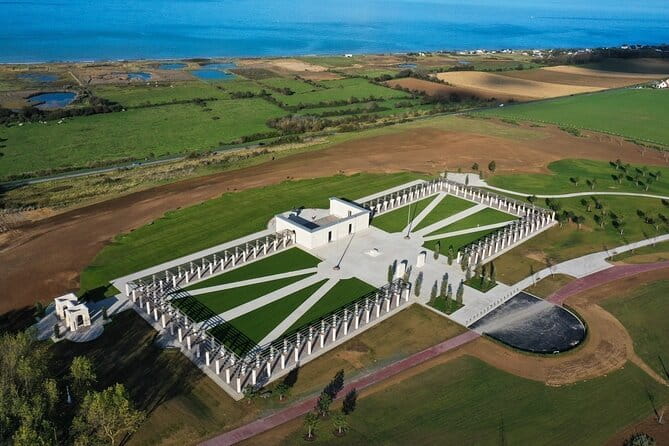 Full Private British/Canadian Day Tour in Bayeux - Canadian Forces at Courseulles-sur-Mer and Juno Beach