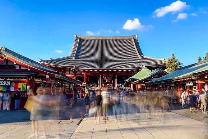 Full Tokyo: Meiji Shrine, Imperial Palace, Akihabara and Senso-ji - Exploring Tokyos Iconic Landmarks