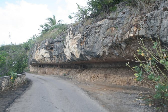 Fully Private North and South Tour With a Local Guide. - Meeting and Pickup