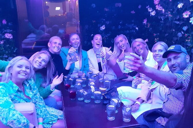 Fun explorers pub Crawl with 1 hour open bar and with 3 VIP clubs - Key Points