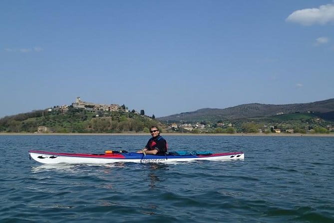 Fun Kayaking In Lake Trasimeno with lunch - Umbria - The Itinerary: From Calm Waters to Tasty Bites