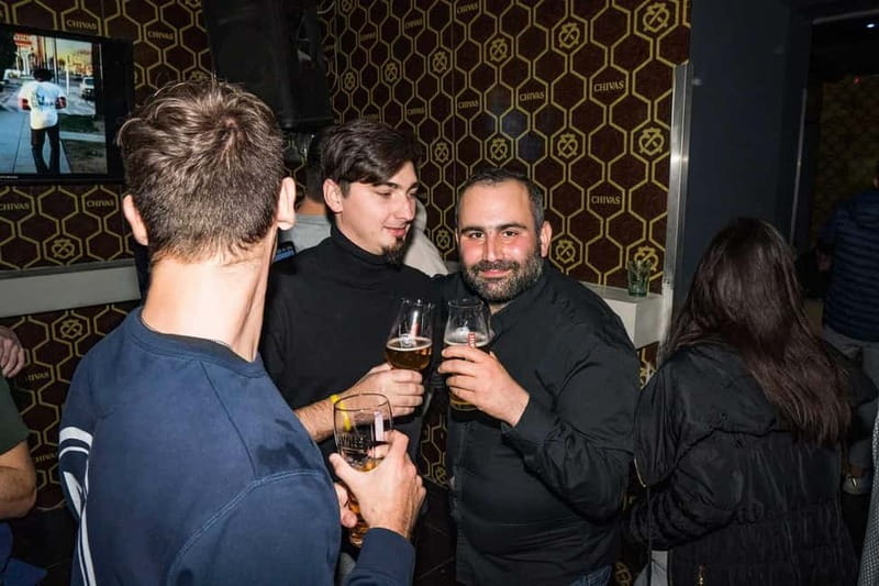 Fun pub Crawl with 1 hour open bar and 3 VIP clubs - Key points / Takeaways