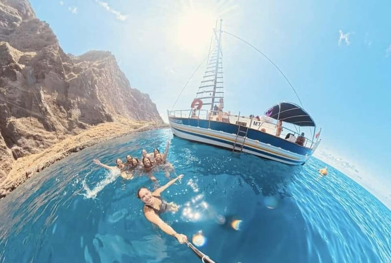 Funchal: Cabo Girão Tour on Traditional Boat with Drinks - The Full Experience: What This Tour Offers